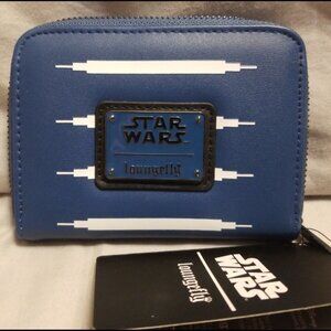 NWT - Disney Glow in the Dark, Star Wars Loungefly!